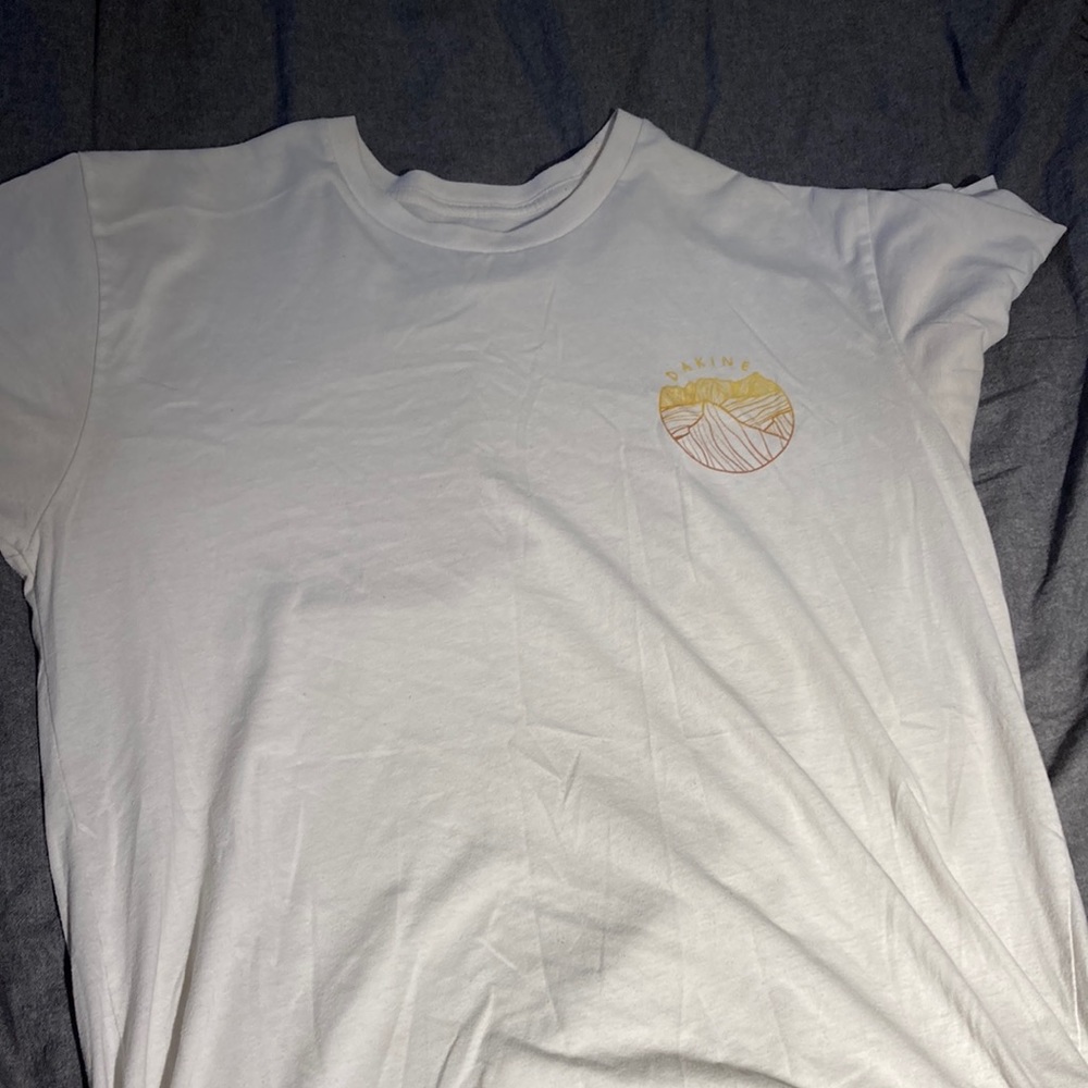dakine shirt